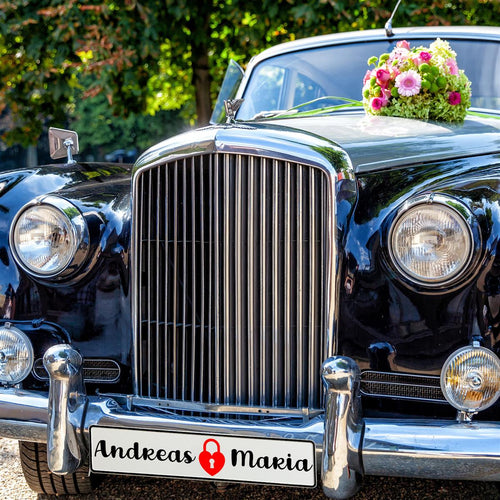 Hochzeitskennzeichen mit Namen – Märchenhaftes Schloss Motiv - MADYES - Hochzeitsdeko Manufaktur