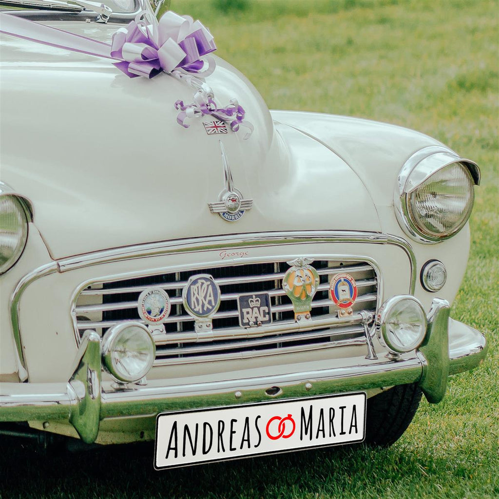 Hochzeitskennzeichen mit Namen – Stilvolle Autodeko – Motiv Ringe - MADYES - Hochzeitsdeko Manufaktur