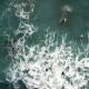 Surfer in Wasser Levanto Italien Drohne Fotografie Druck Luftaufnahme Druck